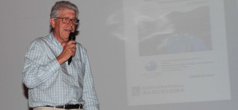 Albert Casas Centro Cívico