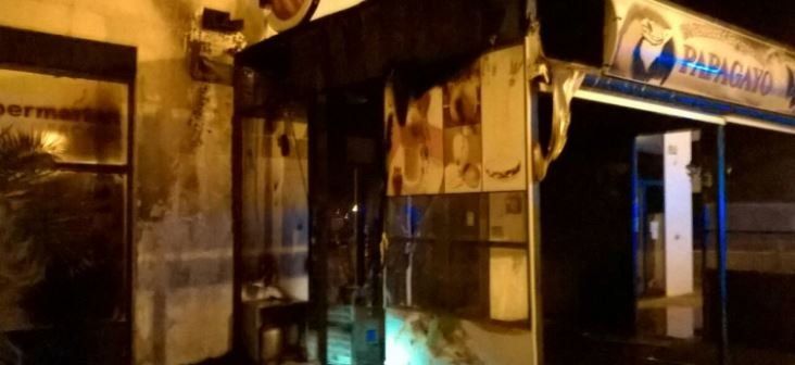 La Guardia Civil abre una investigación tras el incendio en un bar de Playa Blanca