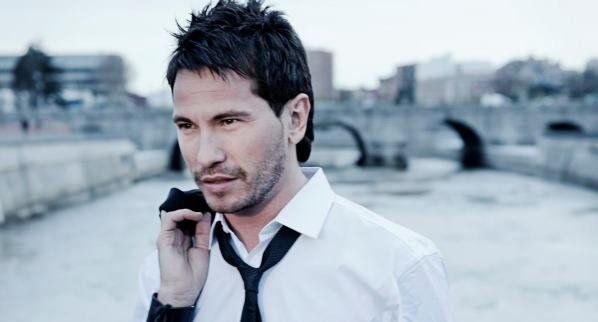 The Insular Theater of Lanzarote hosts a concert by David DeMaría