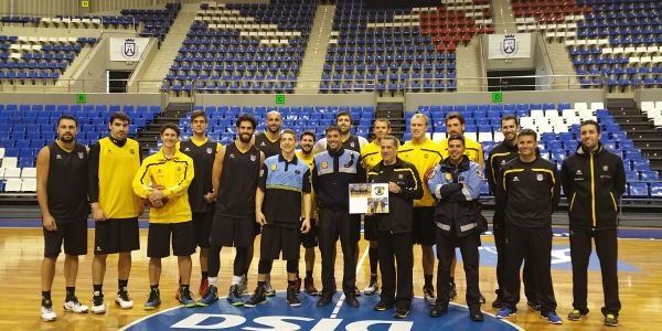 Policías y campeones, finalista del concurso nacional BasketLover de Endesa