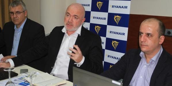 Ryanair dice no a ampliar Guacimeta si eso supone que AENA les cobre más