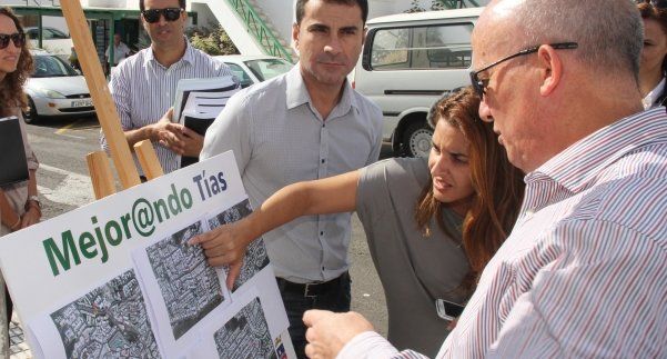 Tías anuncia ocho obras para "dar un cambiazo" al interior de Puerto del Carmen