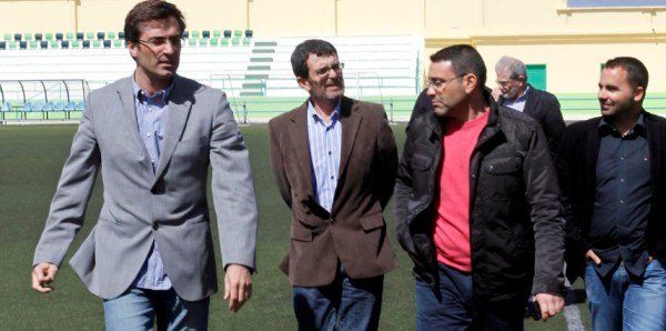 El Cabildo ultima los trabajos en el campo de fútbol de Teguise, donde se han invertido más de 200.000 euros