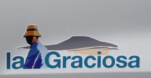 El grupo Cabrera Medina incluye en su campaña de promoción de las islas a los gracioseros