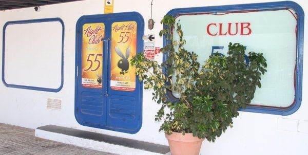 Condenada a dos años de cárcel la antigua dueña de un puticlub de Costa Teguise