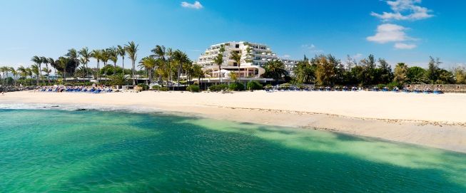 Los restaurantes Getaria y Marea, en Costa Teguise, ideales para celebrar una comunión, una boda o un cumpleaños