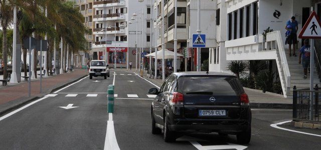 The works on the Arrecife bike lane are coming to an end, leaving Avenida Fred Olsen without parking spaces and with two-way traffic