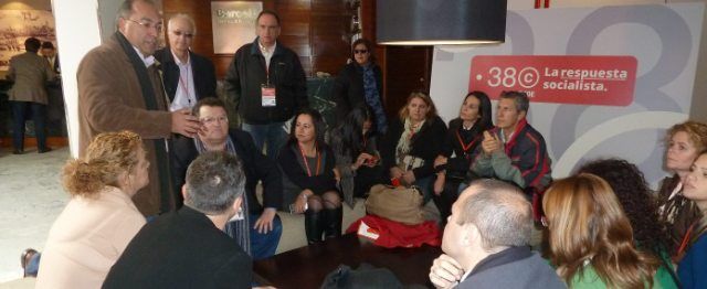 Una delegación de 30 socialistas de Lanzarote acude al Congreso Federal, donde Chacón y Rubalcaba pugnarán por la secretaría general