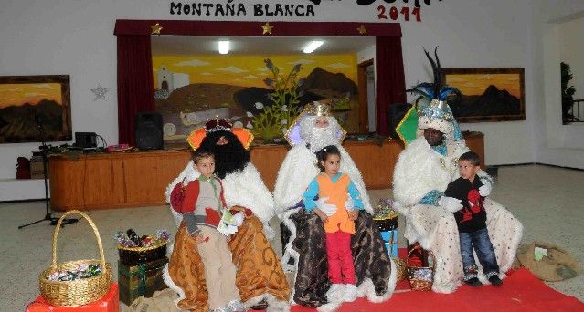Los Reyes Magos adelantan su llegada a la isla y ya están en el municipio de San Bartolomé
