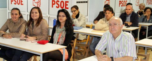 El PSOE de Lanzarote prepara las enmiendas para la ponencia marco del Congreso Federal de febrero