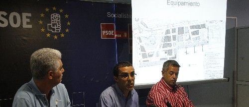 El PSOE  de Arrecife denuncia que el parque Islas Canarias está inacabado y que faltan quioscos y un restaurante