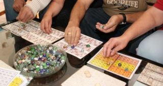 Sancionan con una multa de 60.000 euros a la encargada del bingo clandestino de Valterra