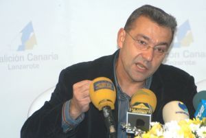Rivero dice que López Aguilar haría un magnífico papel en Eurovisión y le compara con Chikilicuatre