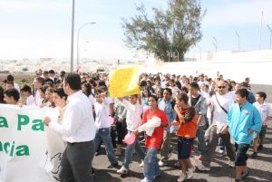 Los alumnos lanzaroteños se suman a la celebración del Día escolar por la paz y la no violencia