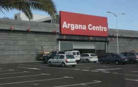 Argana Centro podría recibir la licencia de apertura este viernes y Pérez Parrilla no cree "que vayan a producirse tantos atascos" en el acceso al Hospital