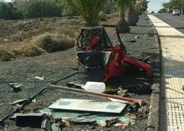 Dos personas mueren y resulta gravemente herida en un accidente en Costa Teguise