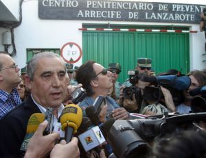 El Juzgado Decano de Arrecife recibe el exhorto para ordenar el ingreso en prisión de Dimas Martín