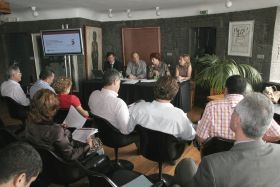 El Gobierno canario presenta un avance del documento sobre la futura oferta de ocio complementario para Lanzarote