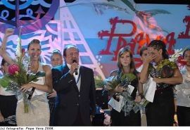 Alexia Rodriguez wins the Yaiza Song Festival