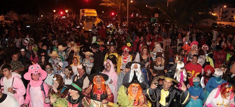 Arrecife mantiene la celebración del coso del Carnaval