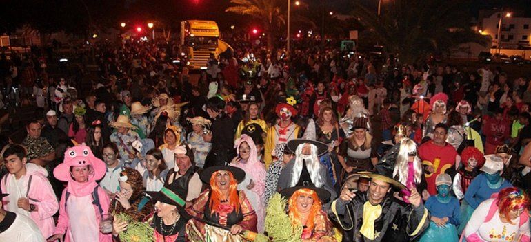 Arrecife mantiene la celebración del coso del Carnaval