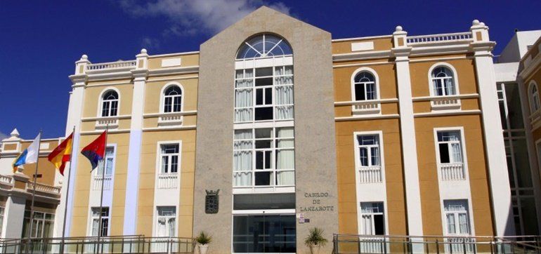 Seis de los ocho entes públicos del Cabildo suspenden en transparencia y dos apenas superan el cero