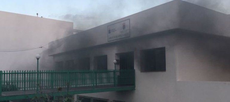 El Gobierno canario inicia las obras en el Centro de Mayores de Arrecife dos años después del incendio