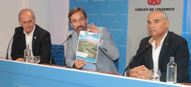 El Cabildo  y Rotary Club Lanzarote proponen el "reto colectivo" de plantar 2.500 plantas autóctonas