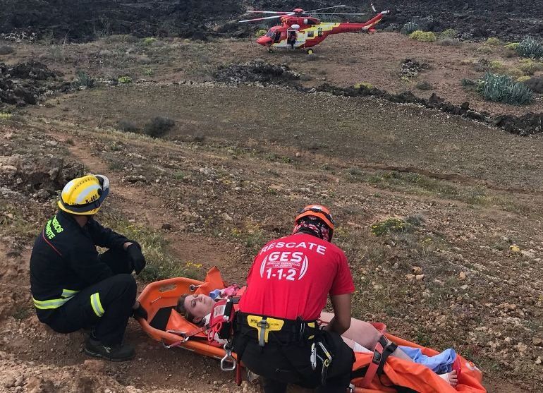Rescatan en helicóptero a una senderista herida en la zona de Caldera Blanca
