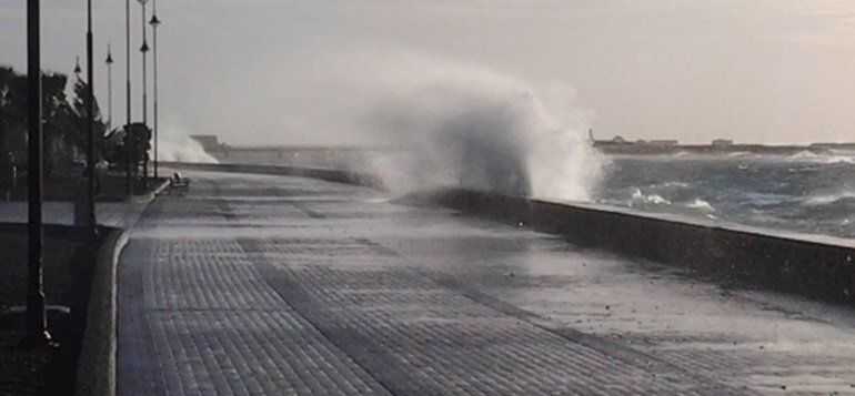 La Aemet activa también el miércoles la prealerta por viento y oleaje en Lanzarote