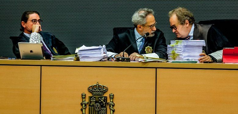 La Fiscalía ve injustificable y absolutamente incoherente el auto de Alba sobre Stratvs