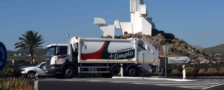 San Bartolomé suma dos nuevos camiones para el servicio de recogida de basura