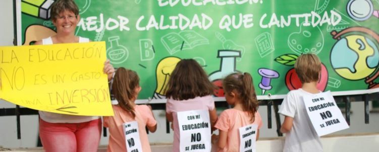 Padres y madres del CEIP La Garita piden que se rectifique la unión de cursos