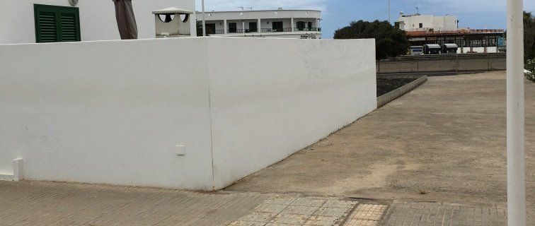 NC reprocha al Gobierno de Tías que "no atienda" las reclamaciones de una vecina con minusvalía