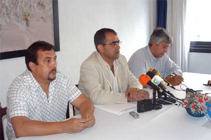 Celso Betancor piensa que Asamblea por Lanzarote y CC pueden ir de la mano a los comicios de 2007