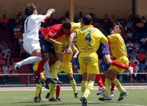 UD Lanzarote y Castillo CF protagonizaron un clásico encuentro de inicio liguero entre dos equipos canarios