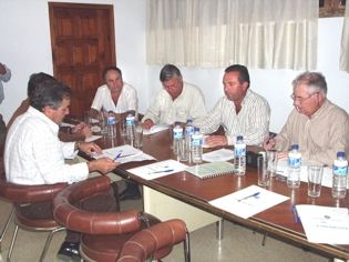 Tinajo aprueba la financiación de la carretera entre El Tablero y Mancha Blanca y una calle de El Rubicón