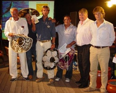 La embarcación Tono patroneada por Pablo Zubillaga se adjudicó la III edición del Marina Rubicón Marlin Cup for Champions