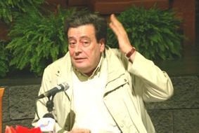 Pérez Parrilla cree que serviría de "escarmiento" que se derribaran "total o parcialmente" los establecimientos ilegales