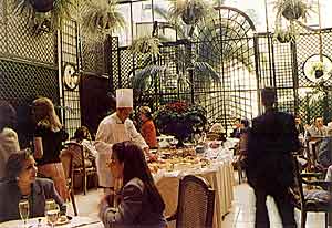 The Federation of Bars and Restaurants of Lanzarote, up in arms over the new Anti-Smoking Law