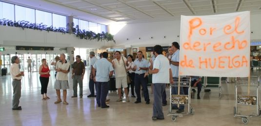 Los 17 trabajadores de Iberia en la Isla ya están despedidos y el Comité de Huelga  podría reanudar los paros de inmediato