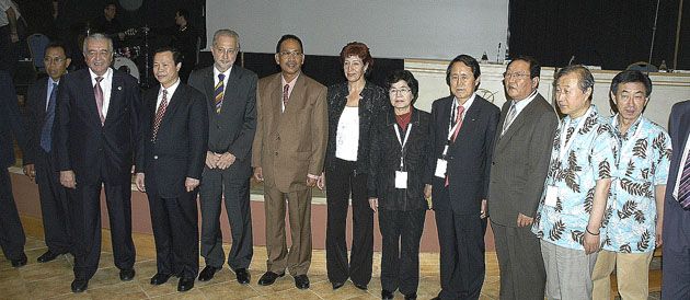 Representatives from the world's most important tourist islands meet in Lanzarote to discuss common problems