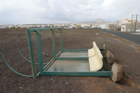 Lanzarote comienza a recuperarse de los efectos del temporal Delta