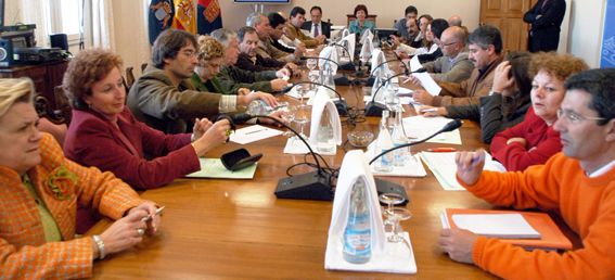 PP y AC25M critican la falta de inversiones de unos presupuestos que ...