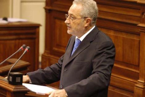 Martín apuesta por acelerar el paso para que la reforma del Estatuto se apruebe esta Legislatura