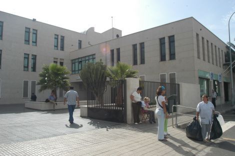 Una paciente denuncia que fue humillada por el traumatólogo en el Centro de Salud de Valterra