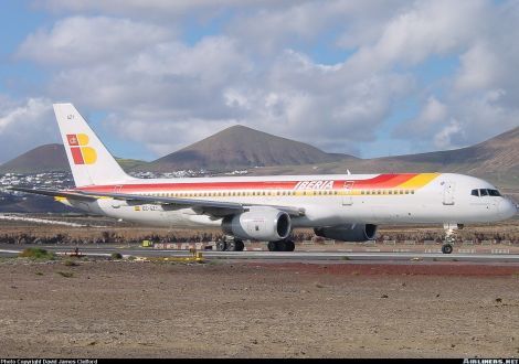 Diez empresas aspiran a las licencias de "handling" para el aeropuerto de Lanzarote