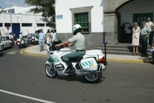 Cinco detenidos en Lanzarote por dos robos en apartamentos en Puerto del Carmen