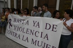 Mararía sale a la calle para denunciar tres casos de violencia doméstica en Canarias en un solo día