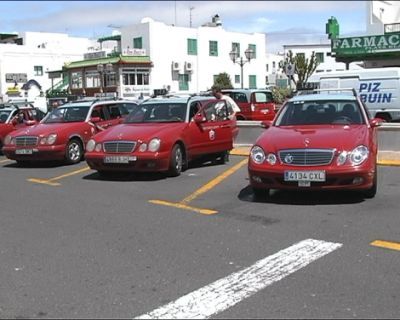 El Ayuntamiento de Yaiza concederá siete nuevas licencias de taxi